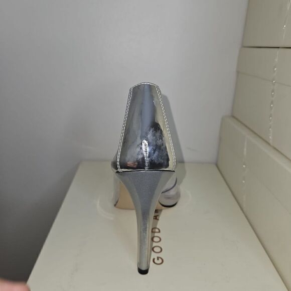 NEW GOOD AMERICAN CINDER-F*CKING-RELLA PUMP in Glass - Picture 10 of 12
